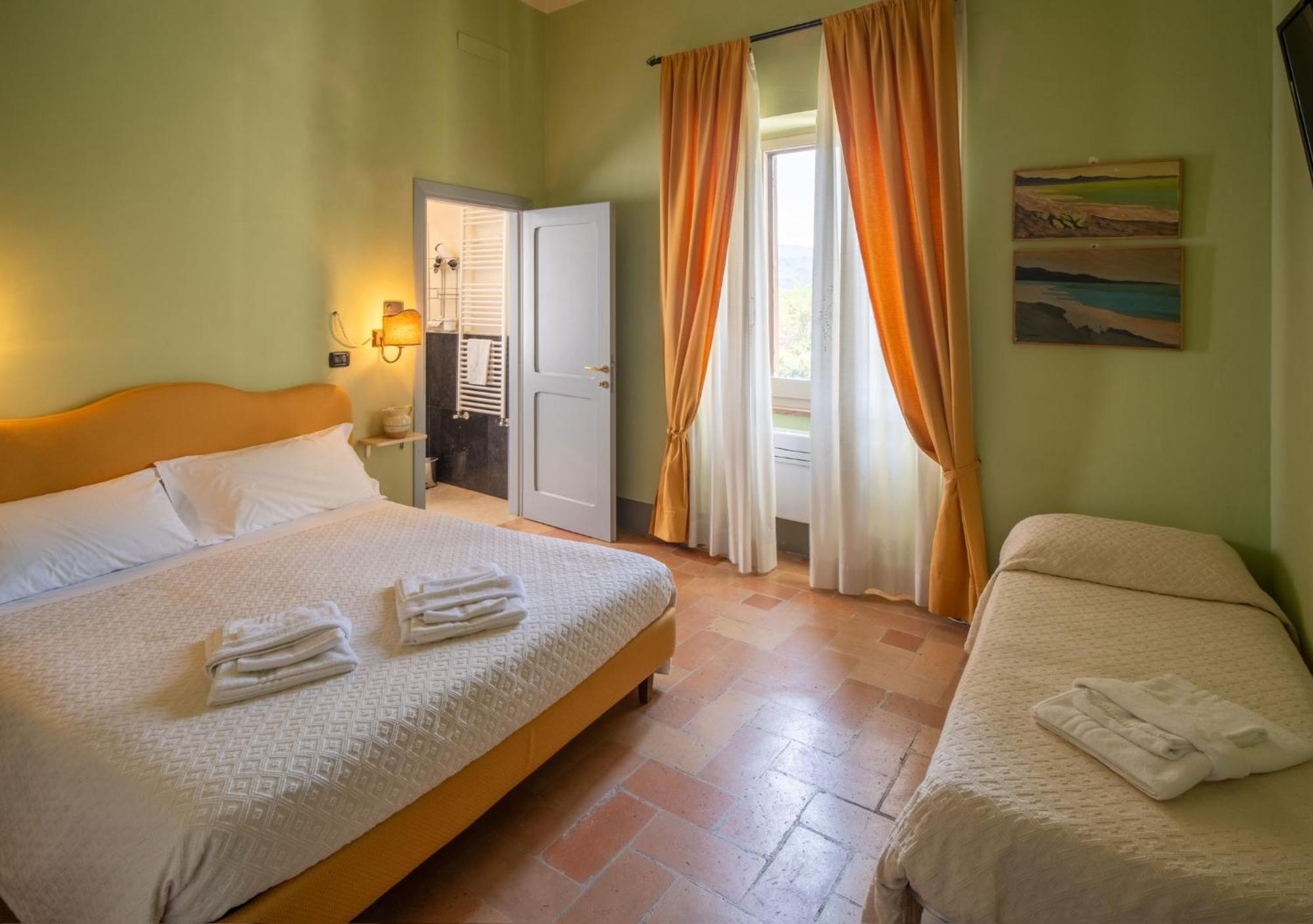 B&B Porta Perugina 贝瓦尼亚 外观 照片