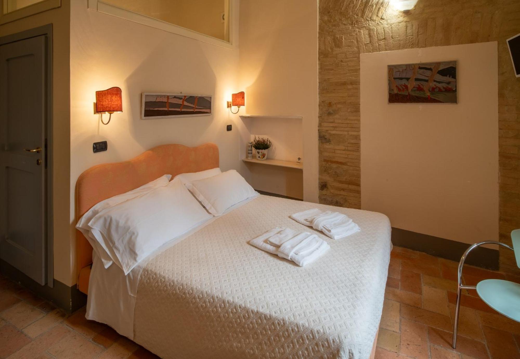 B&B Porta Perugina 贝瓦尼亚 外观 照片
