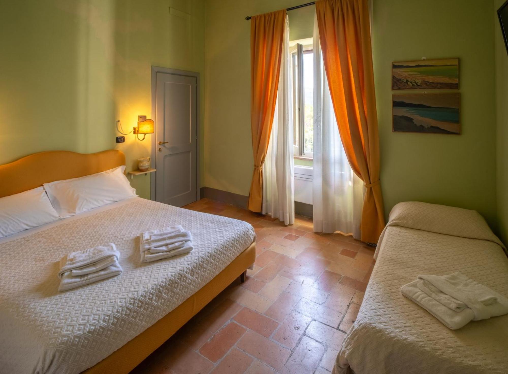 B&B Porta Perugina 贝瓦尼亚 外观 照片