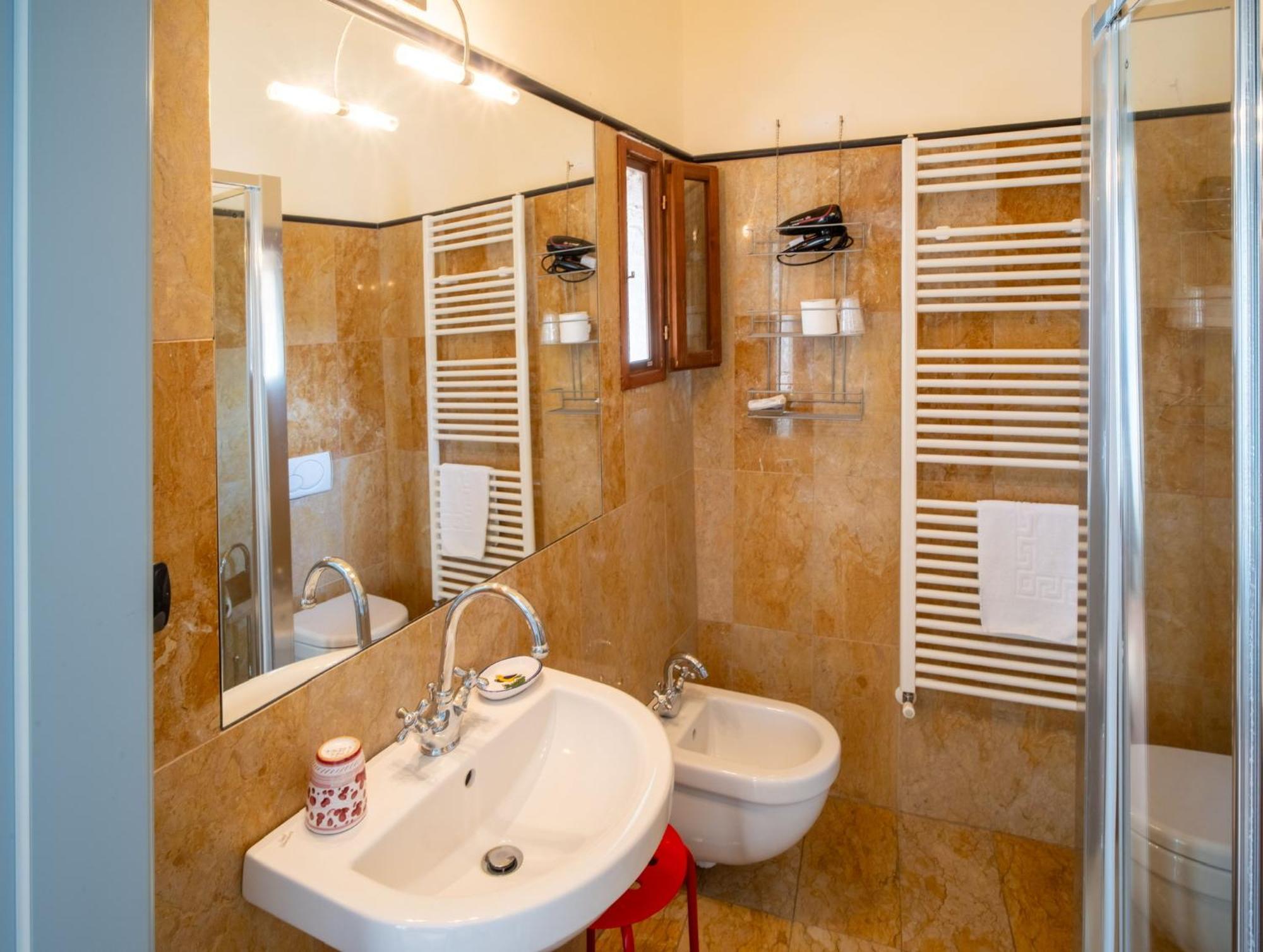 B&B Porta Perugina 贝瓦尼亚 外观 照片