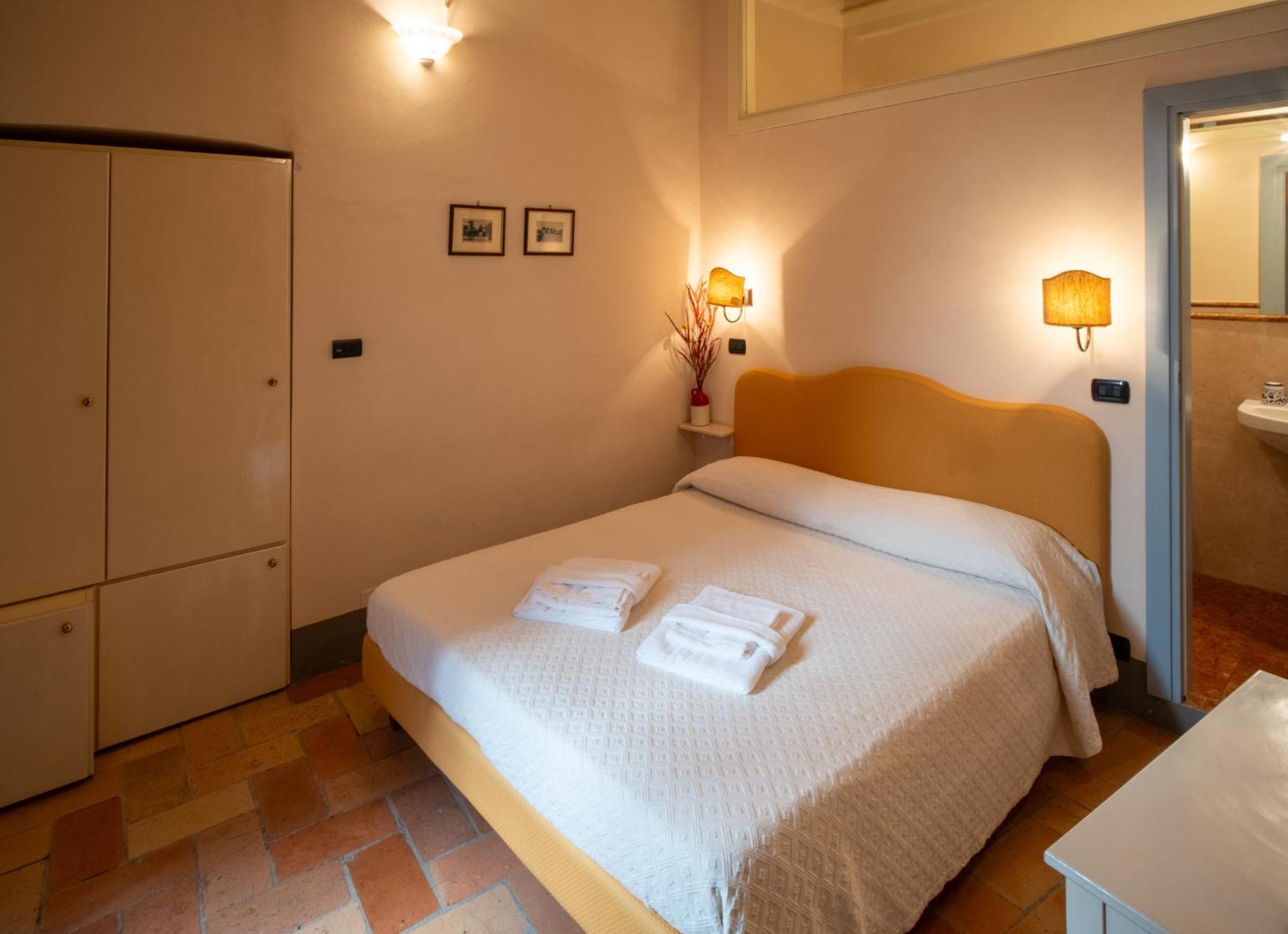 B&B Porta Perugina 贝瓦尼亚 外观 照片